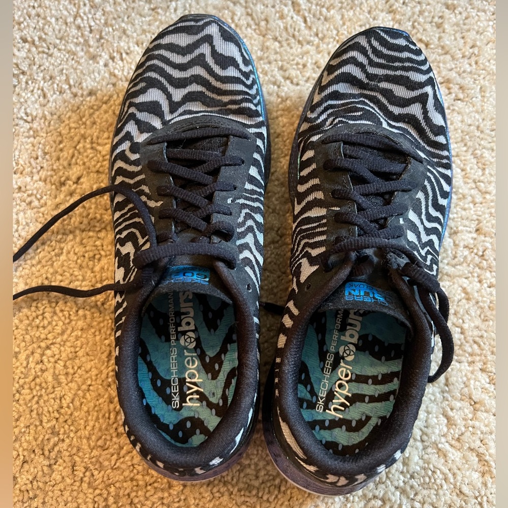 Skechers Gorun Razor 3 Cloak Hyper - Zebra Print - image 1